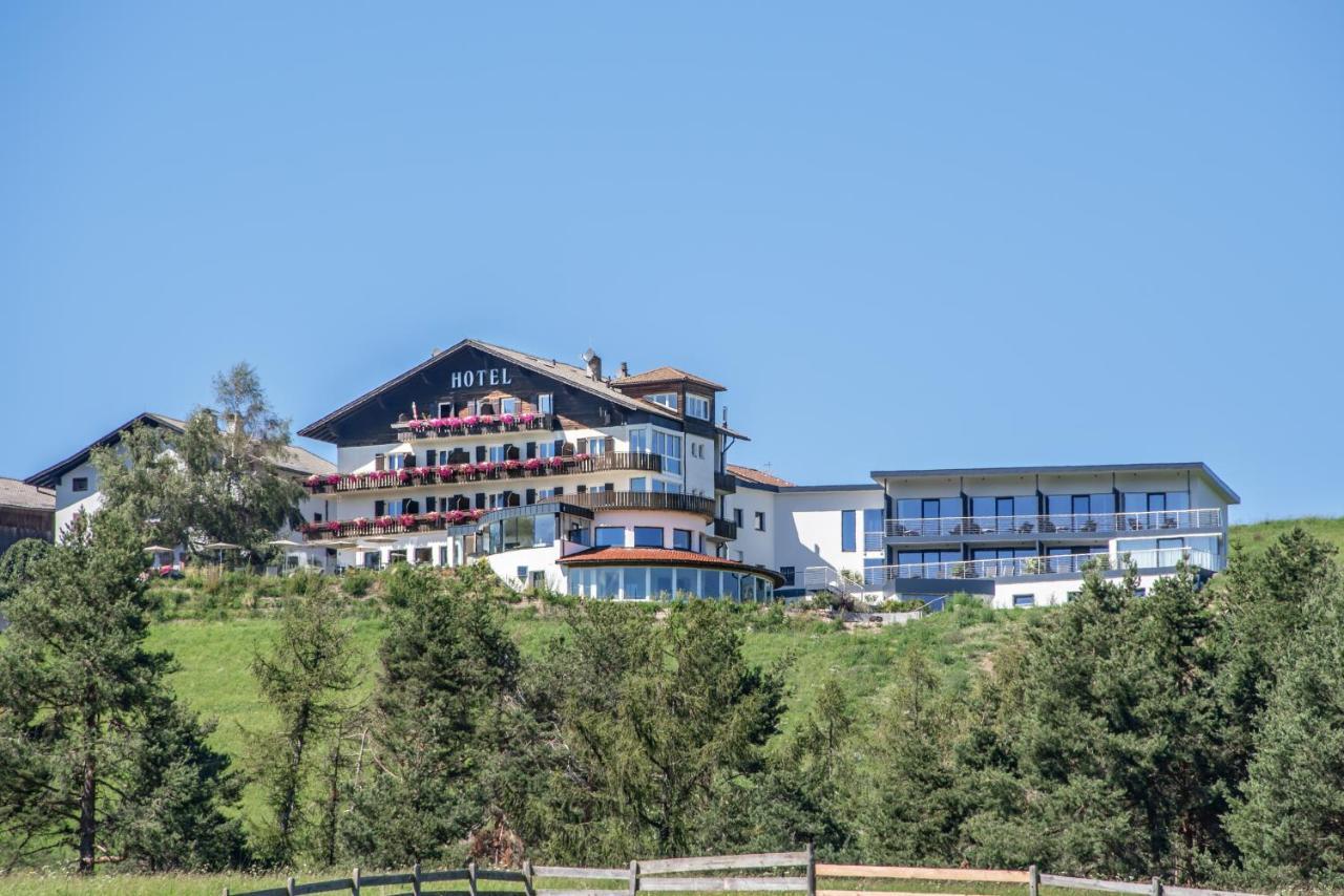 Panoramahotel Obkircher نوفا بونينتي المظهر الخارجي الصورة